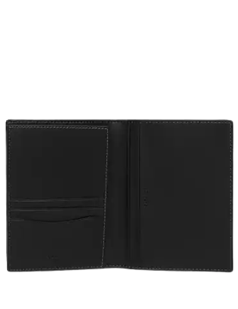 Coach-Passport-Case-With-Surfing-Crocodile-Print-3-02_large.png